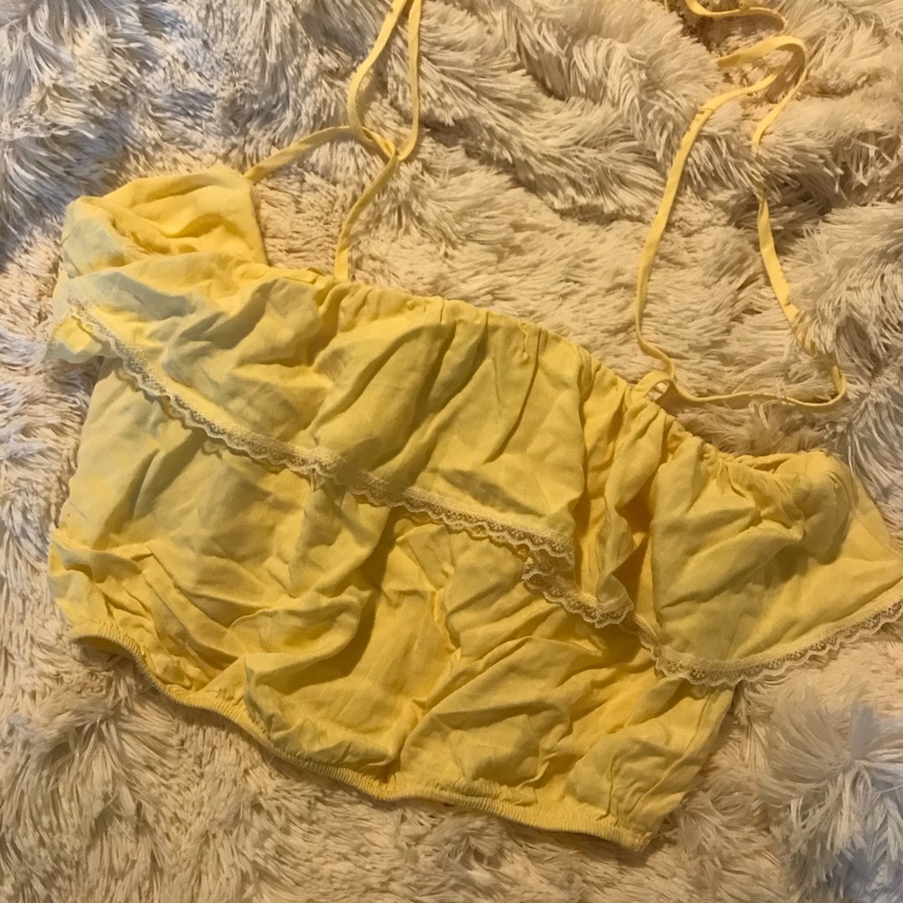 NEVER BEEN WORN 🌼🌻